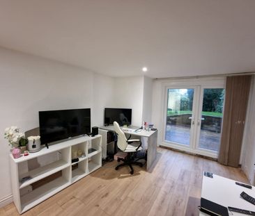 1 Bed Flat, Cayman Court, SE23 - Photo 2