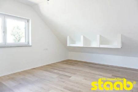 *** ERSTBEZUG! *** KFW 55-HAUS -GERÄUMIGE MAISONETTE-WOHNUNG MIT GARTEN UND TERRASSE IM SCHÖNEN BESSENBACH! - Foto 3