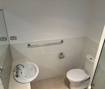 Fully refurbished townhouse in sought after Anna Bay - Photo 6