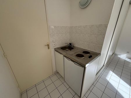 Location Appartement 1 pièce 21m² TOULOUSE 31500 - Photo 2