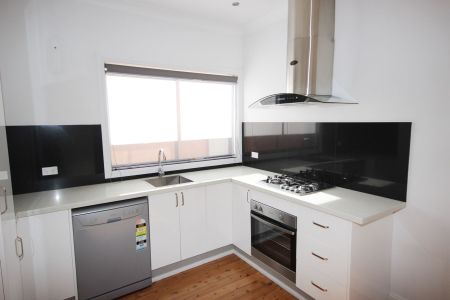 44 Union Street, Goulburn - Photo 2