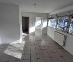 Location Appartement à ECHIROLLES - Photo 6