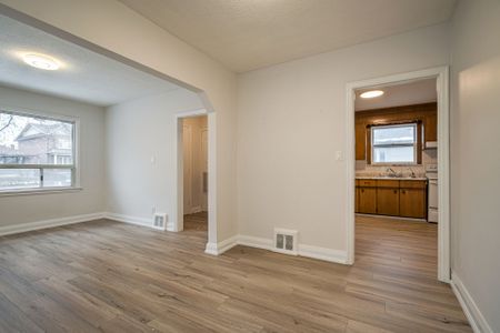 For Lease - 99 Hay Avenue Unit# Main, Toronto, Ontario - Photo 3