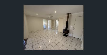 Lots of Living Space! - Photo 4