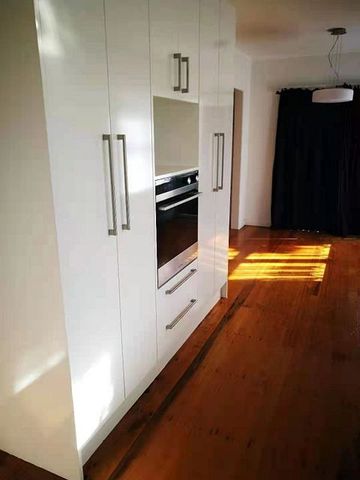 Sunny and warm standalone house - Photo 5