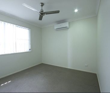 Spacious family home in great location - Photo 4