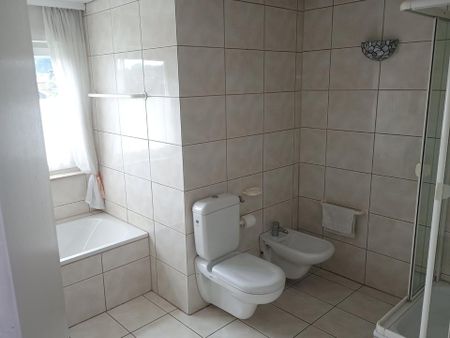 4-Zimmer-EG-Wohnung mit Terrasse inkl. Garage - Photo 4