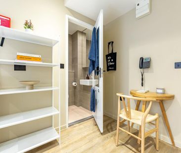 Studio to rent - Photo 1