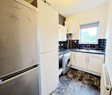 Bury New Road, Prestwich, M25 - Photo 5