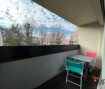 Location Appartement 3 pièces 64m² - Photo 6