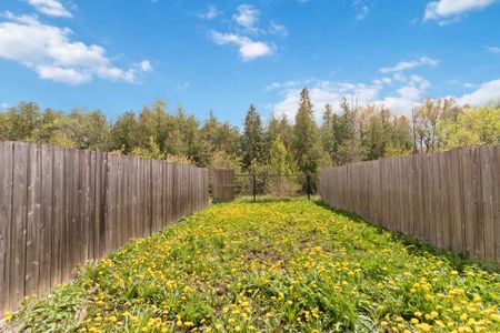 For Lease - 344 Wood Acres Grove, Blossom Park - Airport and Area, Ontario - Photo 4