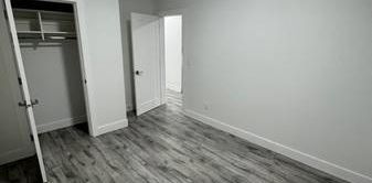 2 Bedroom, 1 Bath Basement Suite - Photo 2