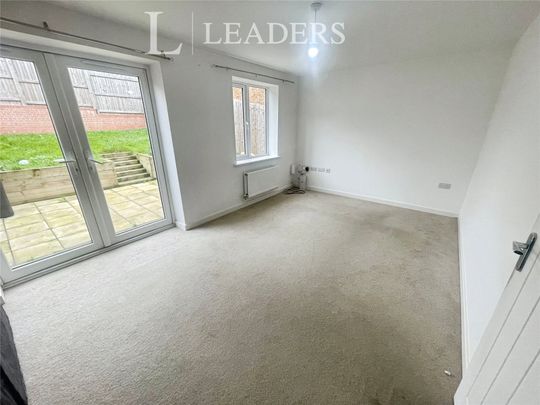 4 bedroom house to rent Beamlight Road, Eastwood, Nottingham, Nottinghamshire, NG16 - Photo 1