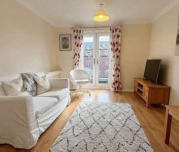 2 bedroom apartment to rent - Photo 3