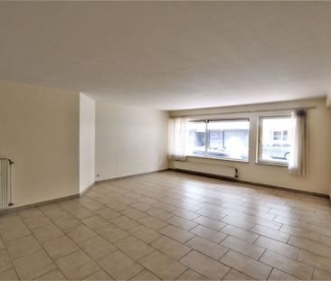 Appartement te huur in Knokke voor € 950 met 2 slaapkamers - Foto 2