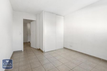 Location Appartement 2 pièces 41m² BEZIERS 34500 - Photo 4