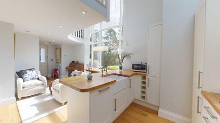 2 bedroom detached house to rent - Photo 5