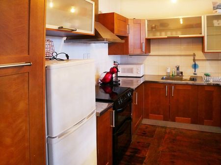 Historic Ponsonby Rd 3BR with Parking - Photo 4