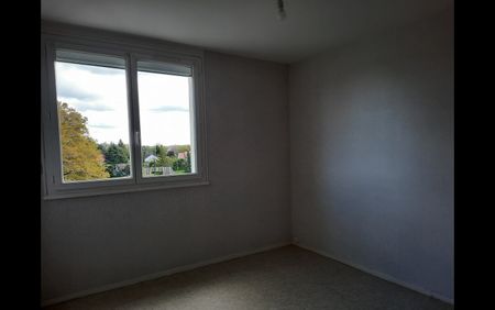 Location Appartement 5 pièces 75 m² La Châtre - Photo 5