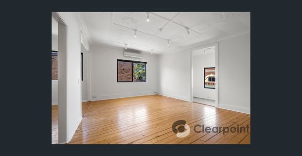 Bright, Renovated Apartment in the Heart of Willoughby - Photo 1