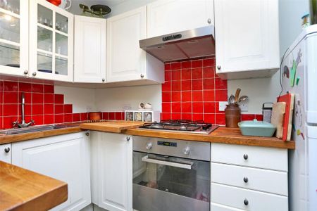 2 bedroom flat to rent - Photo 4