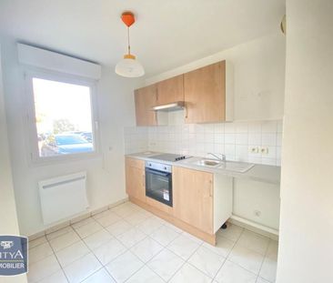 Location Appartement 2 pièces 48m² LOUVROIL 59720 - Photo 4