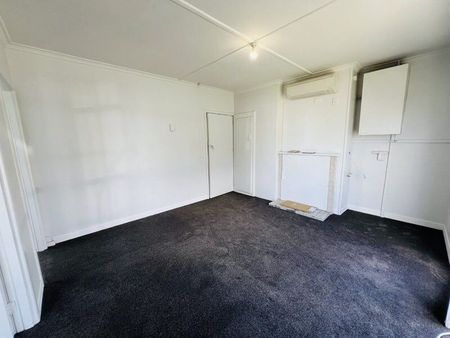 Kew, 2 bedrooms, $420 pw - Photo 5