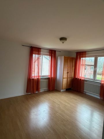 Gasolvägen, Kumla - Foto 2