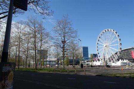 Te huur: Appartement Europaplein in Amsterdam - Photo 5