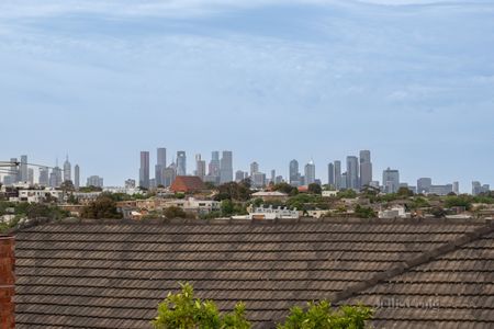 35 Grundy Grove, Pascoe Vale South - Photo 3