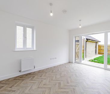 5 bedroom detached house to rent - Photo 1