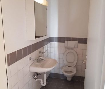 Helle 4.5-Zimmer-Wohnung mit Wintergarten im beliebten Breitequartier! - Photo 1