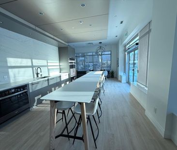 For Lease - 3250 Carding Mill Trail Unit# 516, Oakville, Ontario - Photo 5