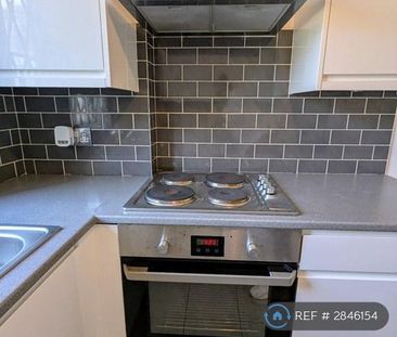 1 bedroom flat to rent - Photo 6