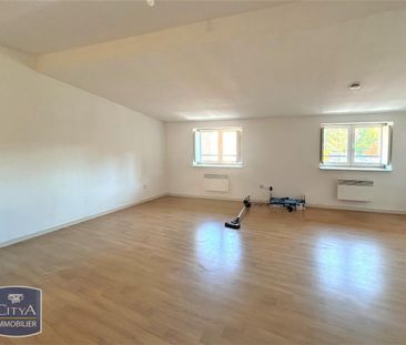 Location Appartement 1 pièce 40m² MONTAUBAN 82000 - Photo 2