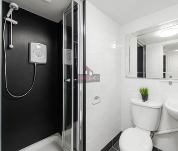 1 bedroom in a flat share to rent - Photo 6