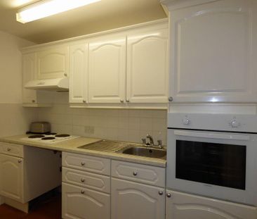 1 bedroom ground floor flat to rent - Photo 5