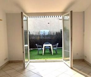 Location Appartement 2 pièces 47 m2 à Saint-Aygulf - Photo 5