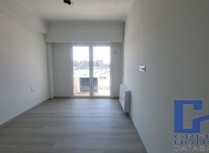 Διαμέρισμα για ενοικίαση - Κέντρο - Λιμάνι, - Photo 1