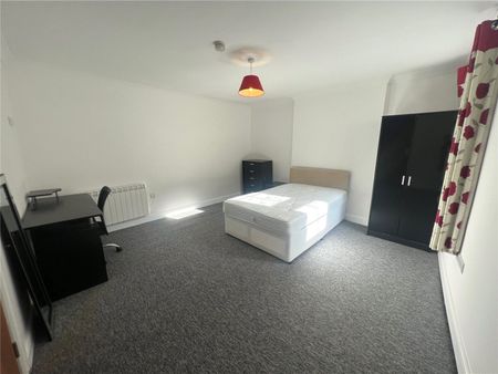 High Street, Bangor, Gwynedd, LL57 - Photo 5