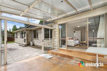 Charming 3-Bedroom Home in Bryndwr - Photo 3