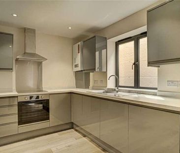 Chapel Corner, Swindon, SN1 - Photo 3