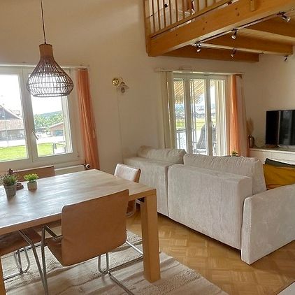 3½ Zimmer-Wohnung in Oppligen (BE), möbliert, auf Zeit - Photo 1