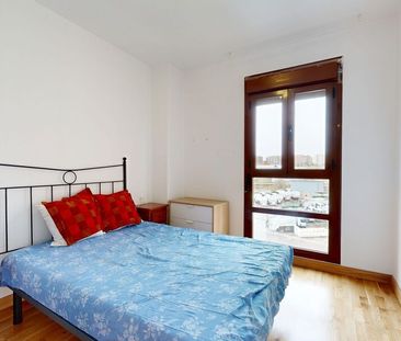 Piso de alquiler en Calle del Puerto de Pozazal, 37, Ensanche de Va... - Photo 4