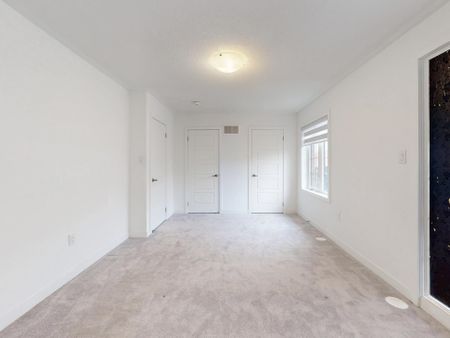 For Lease - 19 Frank Lloyd Wright Street, Whitby, Ontario - Photo 4