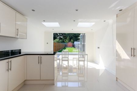 Room in a Shared Flat, Clarendon Road, W5 - Photo 3