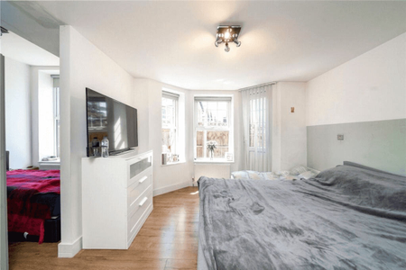 Campbell Road, London, W7 - Photo 2