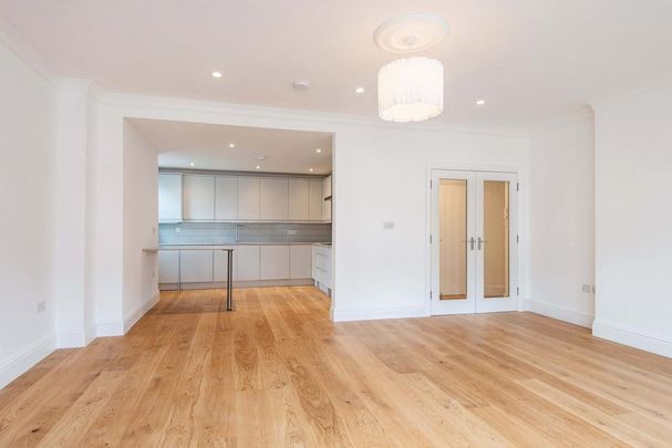 3 bedroom apartment to rent - Photo 1