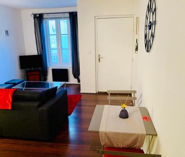 Location Appartement 2 pièces 44m² LA ROCHELLE 17000 - Photo 1