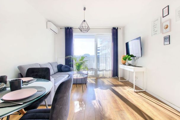 2 POKOJE | WYSOKI STANDARD | TARGOWA 12A | - Photo 1